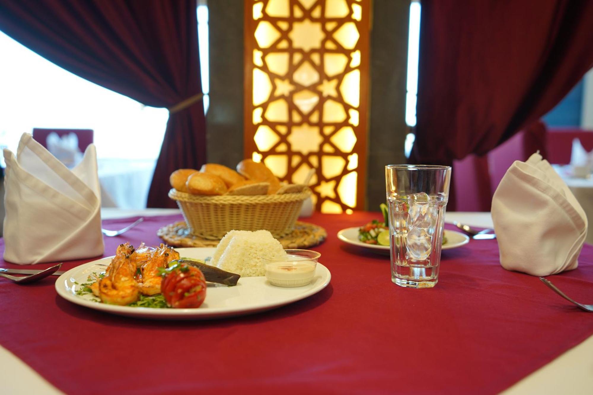 Al Fanar Azur Hotel Sūhāj Εξωτερικό φωτογραφία