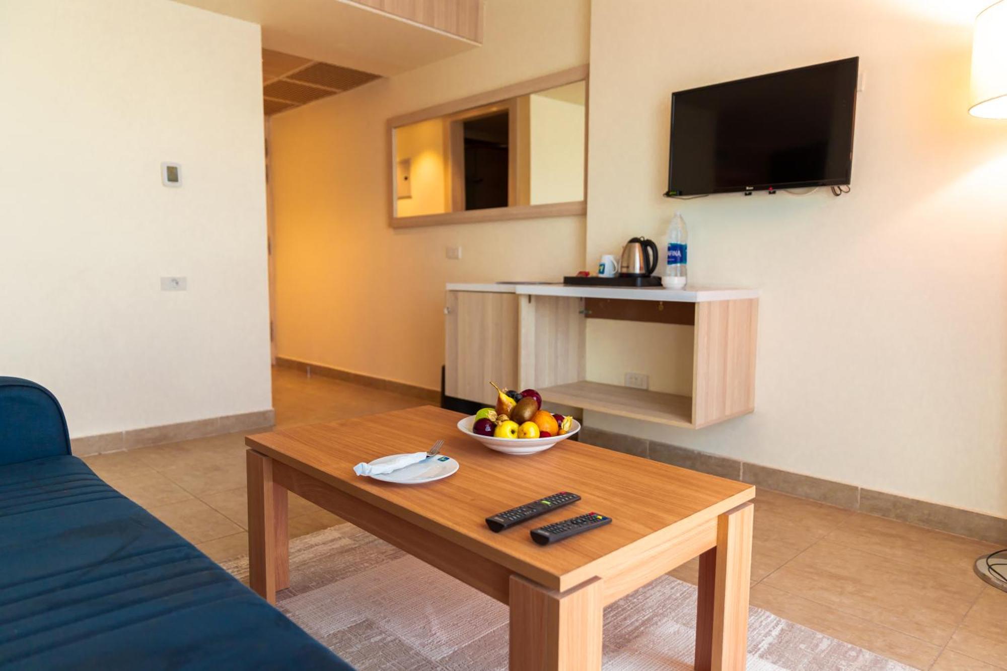 Al Fanar Azur Hotel Sūhāj Εξωτερικό φωτογραφία